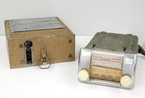 Ducretet-Thompson Car Radio, 1951