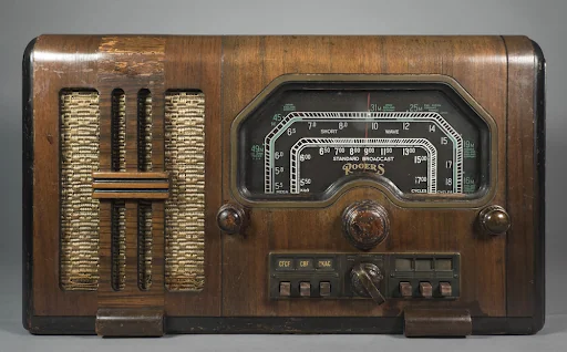 RCA Victor Globetrotter P6-1, 1935